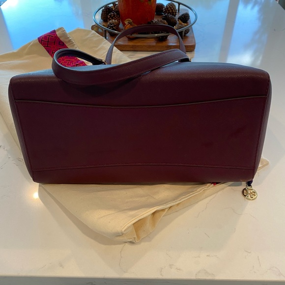 Tory Burch small Robinson tote - Picture 8 of 8